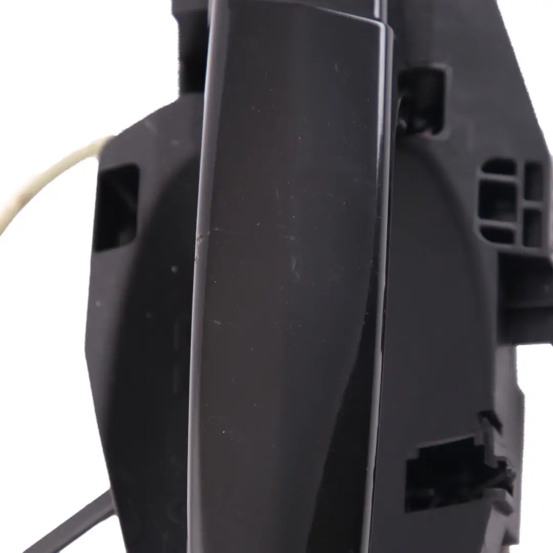 Asidero Trasero Izquierdo Completo Puerta Schwarz 2 Negro 668 para BMW E90 E91 E84 X1 con número de pieza 7060299 BMW E90 E91 E84 X1 Asidero Trasero Izquierdo Completo Puerta Schwarz 2 Negro 668 - SKU 7060299-SCH1 - Número de pieza 7060299