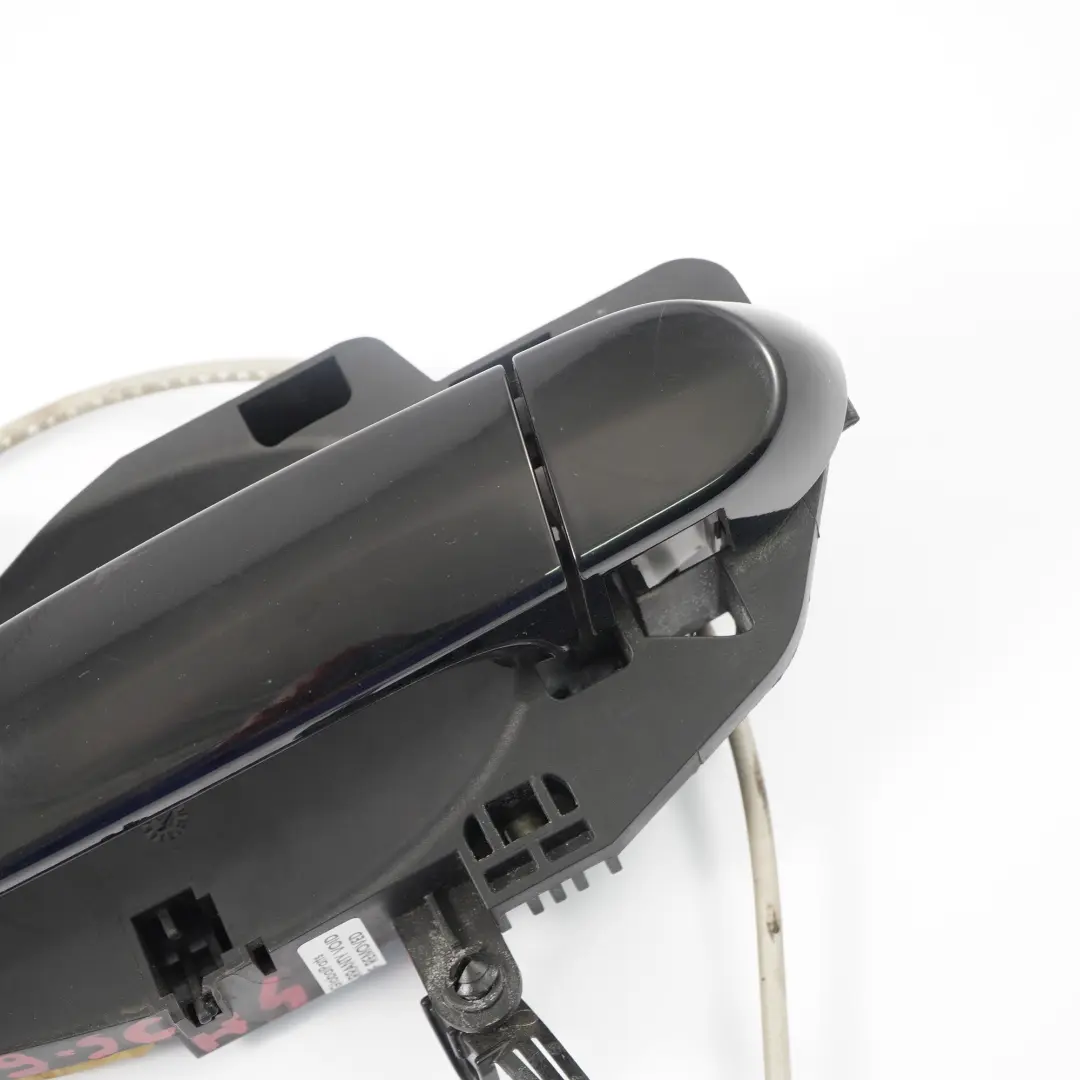 Haltegriff Tür Hinten Links Schwarz 2 Black 668 für BMW 3 er E90 E91 4 mit Teilenummer 7060299 BMW 3 er E90 E91 4 Haltegriff Tür Hinten Links Schwarz 2 Black 668 - SKU 7060299-SCH4 - Teilenummer 7060299