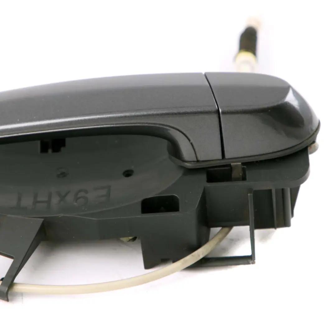 Poignée arrière droite complète Sparkling Graphite A22 pour BMW E90 E91 LCI 3 à propos du numéro de pièce 7060299 BMW E90 E91 LCI 3 Poignée arrière droite complète Sparkling Graphite A22 - SKU 7060299-SG3 - Numéro de pièce 7060299