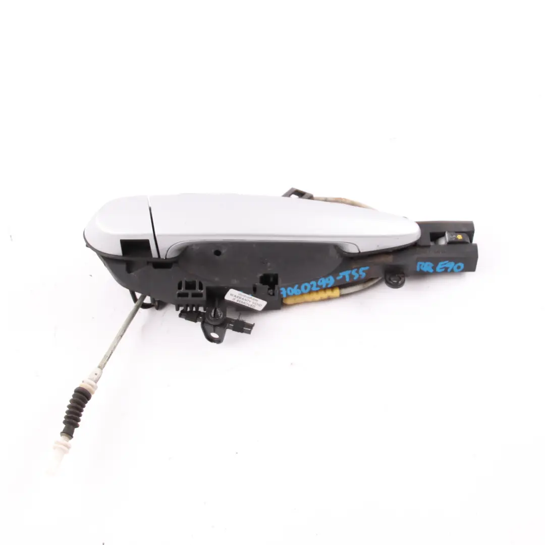 Door Handle BMW E90 E91 5 Grab Rear Right O/S Titansilber Titanium Silver 354 to with Part number 7060299 Door Handle BMW E90 E91 5 Grab Rear Right O/S Titansilber Titanium Silver 354 - SKU 7060299-TS5 - Part number 7060299