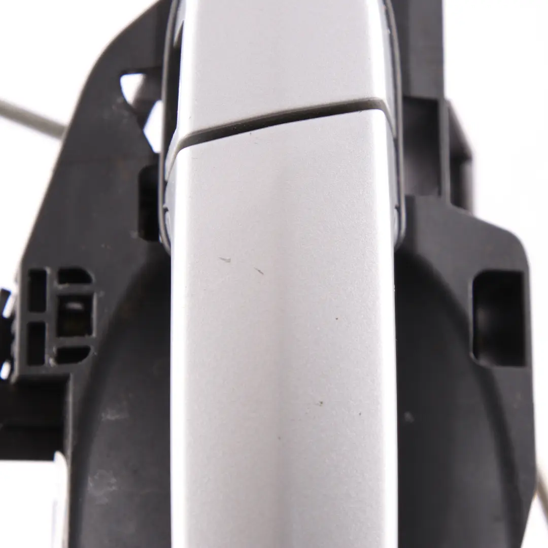 Door Handle BMW E90 E91 5 Grab Rear Right O/S Titansilber Titanium Silver 354 to with Part number 7060299 Door Handle BMW E90 E91 5 Grab Rear Right O/S Titansilber Titanium Silver 354 - SKU 7060299-TS5 - Part number 7060299