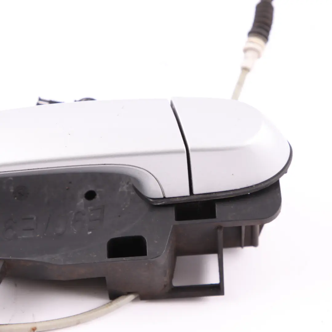 Door Handle BMW E90 E91 5 Grab Rear Right O/S Titansilber Titanium Silver 354 to with Part number 7060299 Door Handle BMW E90 E91 5 Grab Rear Right O/S Titansilber Titanium Silver 354 - SKU 7060299-TS5 - Part number 7060299