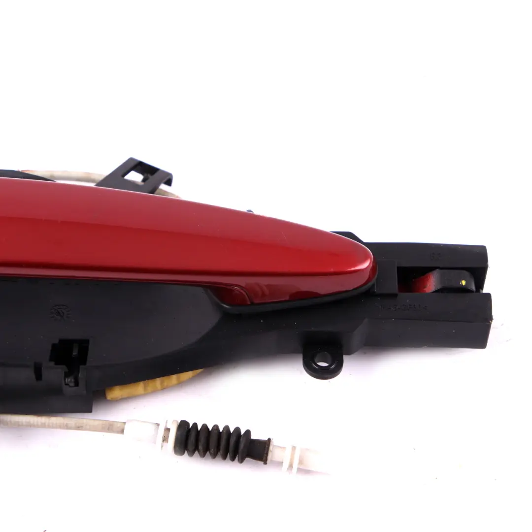Complete Rear Right Grab Handle O/S Vermillion Red Metallic A82 to BMW 3 E90 E91 with Part number 7060299 BMW 3 E90 E91 Complete Rear Right Grab Handle O/S Vermillion Red Metallic A82 - SKU 7060299-VER - Part number 7060299