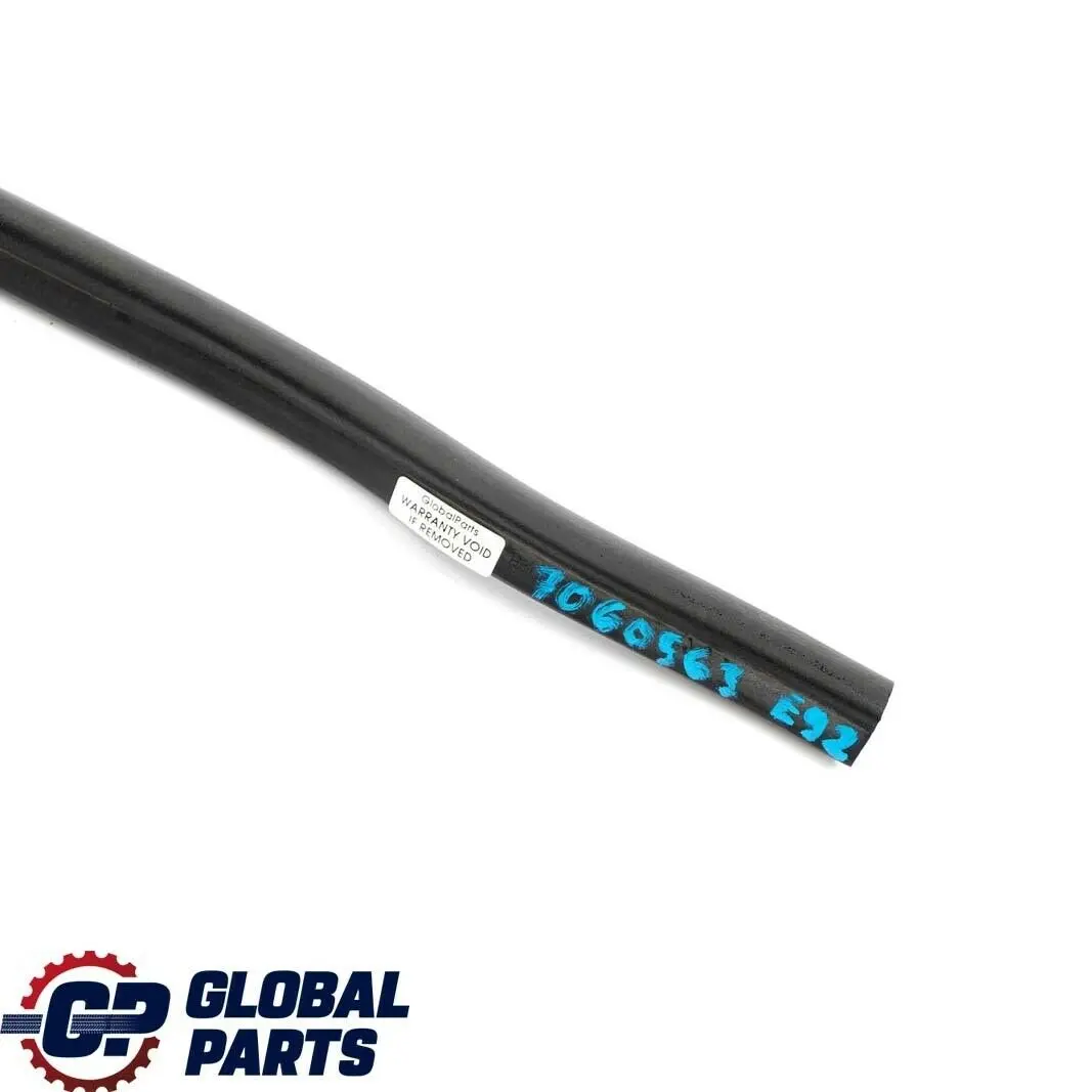 Motore Anteriore Guarnizione Cofano In Gomma per BMW E92 E93 LCI con numero di parte 7060563 BMW E92 E93 LCI Motore Anteriore Guarnizione Cofano In Gomma - SKU 7060563 - Numero di parte 7060563