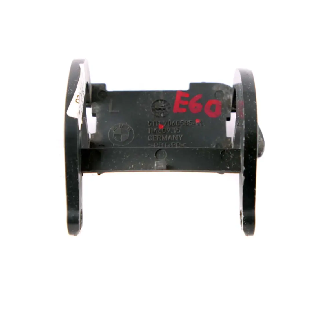 Palanca Boquilla Parachoques Delantero Soporte Izquierdo para BMW E60 E61 LCI con número de pieza 7300385 BMW E60 E61 LCI Palanca Boquilla Parachoques Delantero Soporte Izquierdo - SKU 7060585 - Número de pieza 7300385