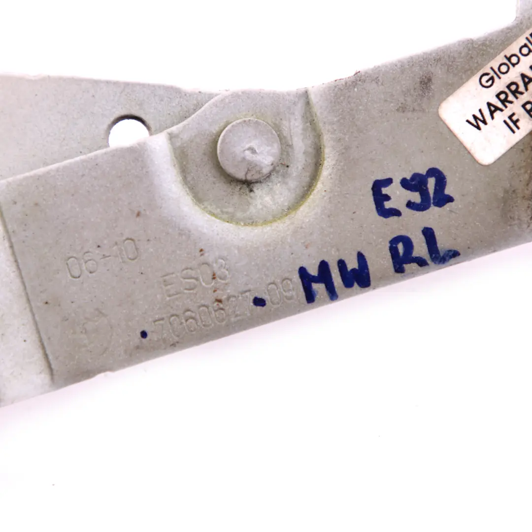 Scharnier Heckklappe Links Mineralweiss Weiss A96 für BMW 3 er E90 E92 mit Teilenummer 7060627 BMW 3 er E90 E92 Scharnier Heckklappe Links Mineralweiss Weiss A96 - SKU 7060627-MW - Teilenummer 7060627