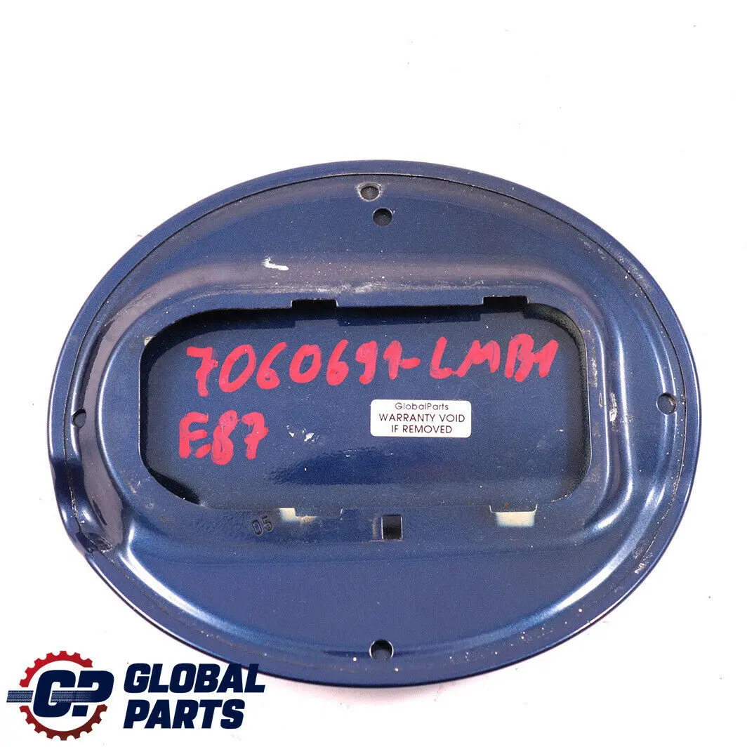 BMW 1 E87 E87N LCI Cache pour Reservoir Couvercle le Mans Bleu Metallise 381 - SKU 7060691-LMB1 - Numéro de pièce 7060691