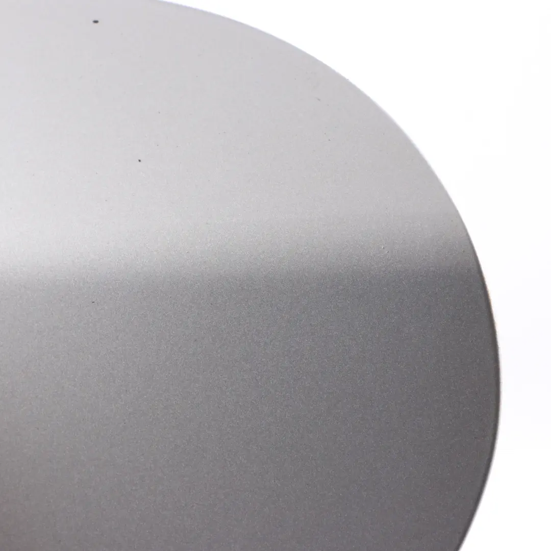 Ribalta Riempimento Coperchio Argento Titanio Titansilver per BMW E87 con numero di parte 7060691 BMW E87 Ribalta Riempimento Coperchio Argento Titanio Titansilver - SKU 7060691-TS1 - Numero di parte 7060691