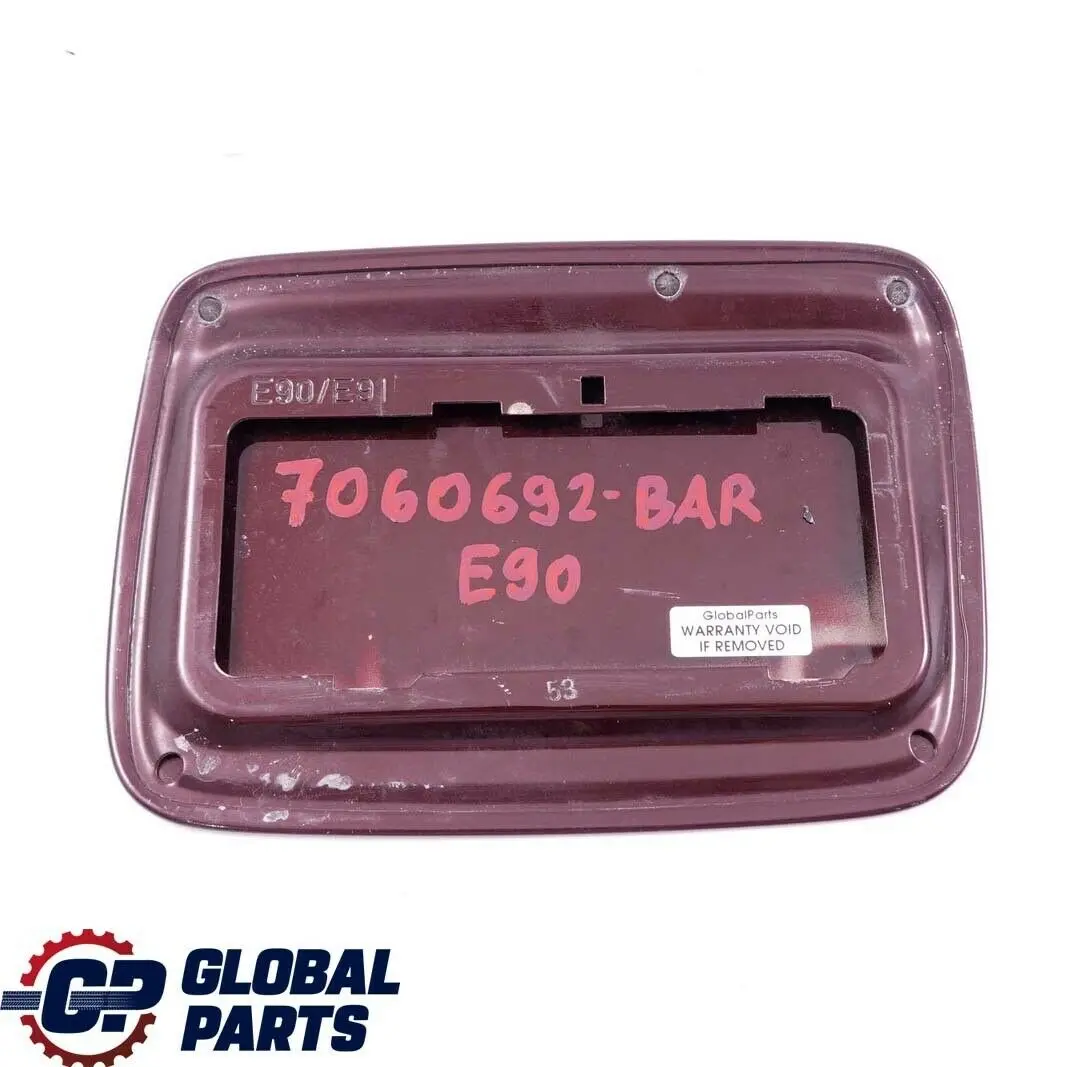 Cache pour Reservoir Barbera Rouge Metallique A39 pour BMW 3 E90 E91 à propos du numéro de pièce 7060692 BMW 3 E90 E91 Cache pour Reservoir Barbera Rouge Metallique A39 - SKU 7060692-BAR - Numéro de pièce 7060692