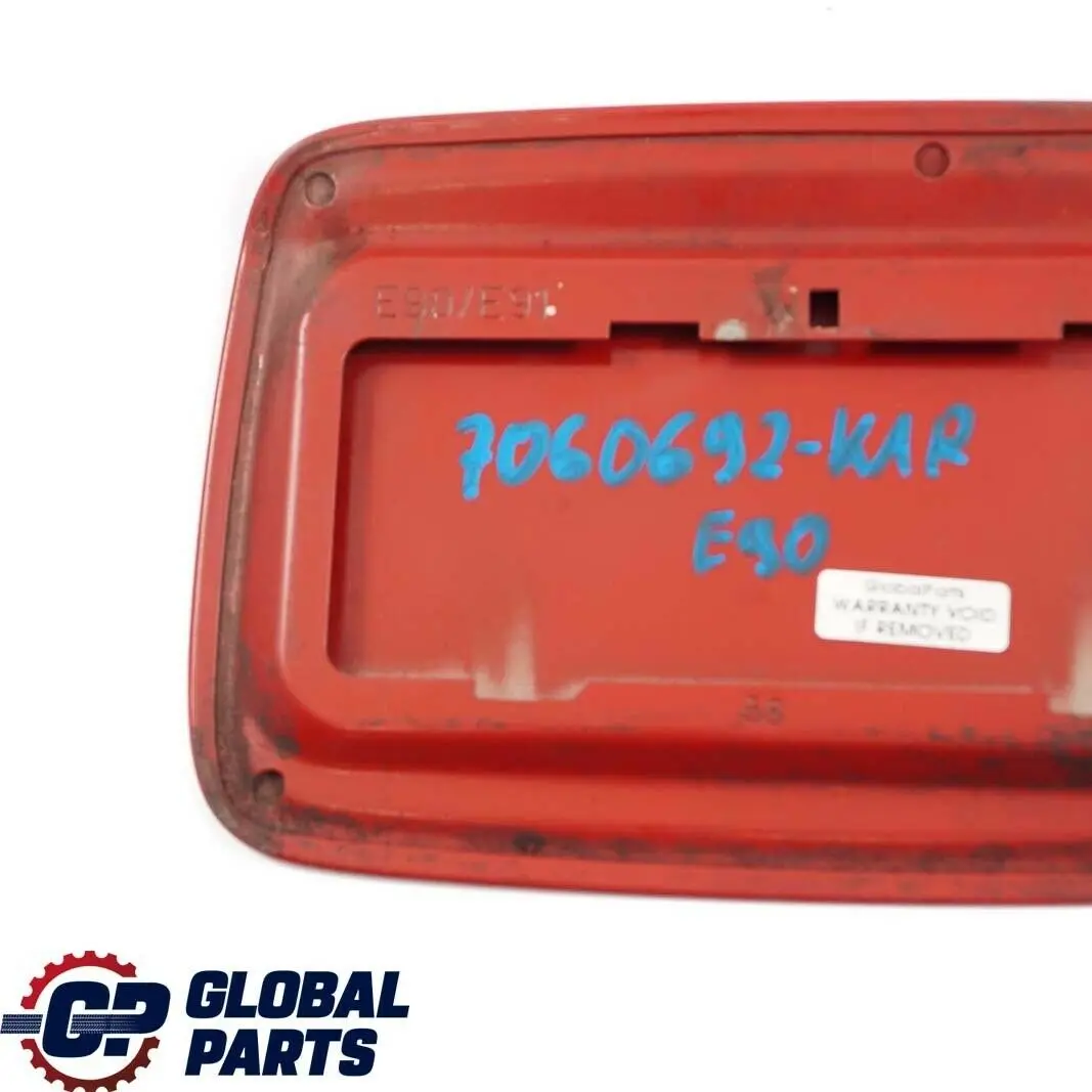 *BMW 3 er E90 E91 LCI Einfüllklappe Tankdeckel Klappe Karmesinrot Red für mit Teilenummer 7060692 *BMW 3 er E90 E91 LCI Einfüllklappe Tankdeckel Klappe Karmesinrot Red - SKU 7060692-KAR - Teilenummer 7060692
