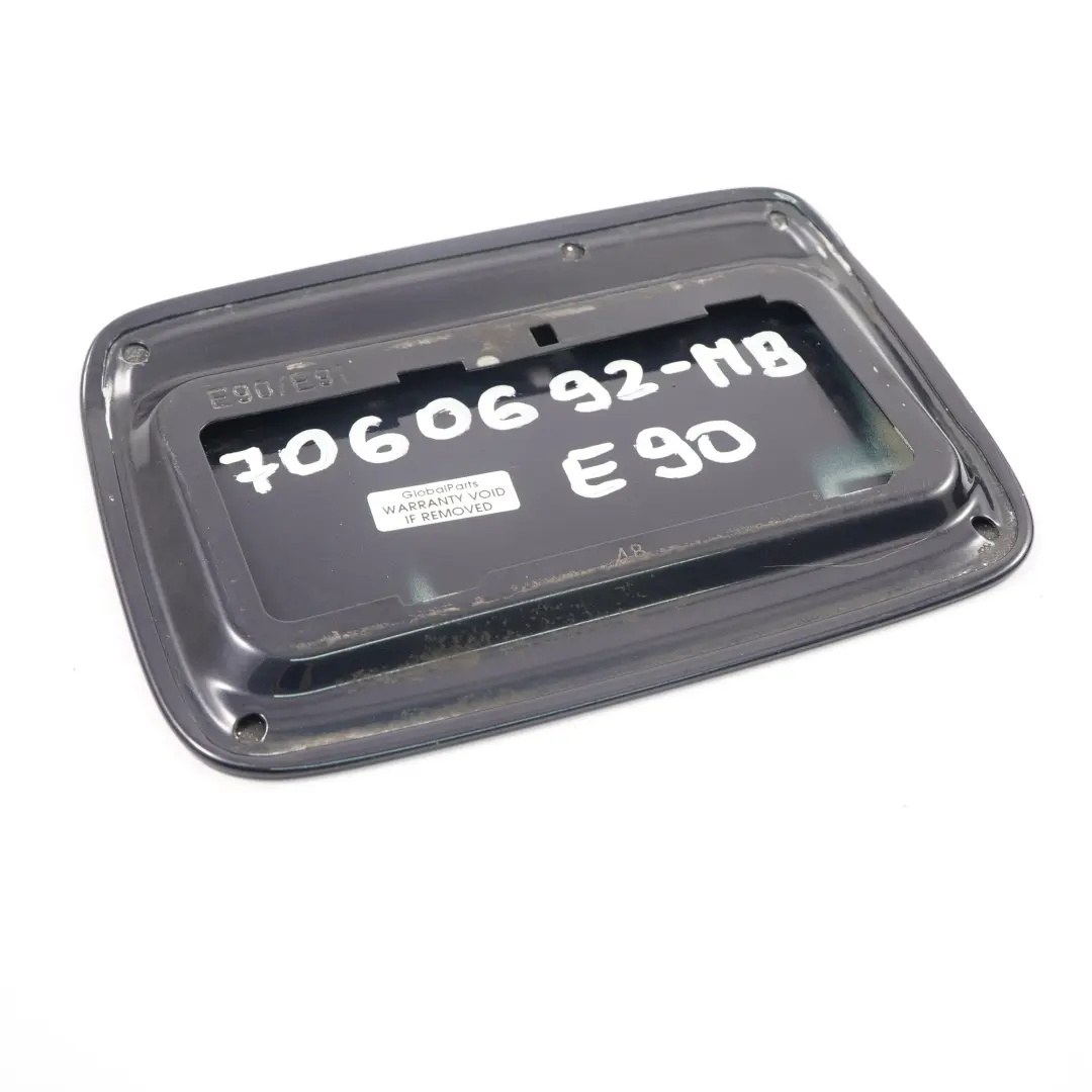 BMW E90 E91 Cache pour Reservoir Bleu Monaco - A35 - SKU 7060692-MB - Numéro de pièce 7060692