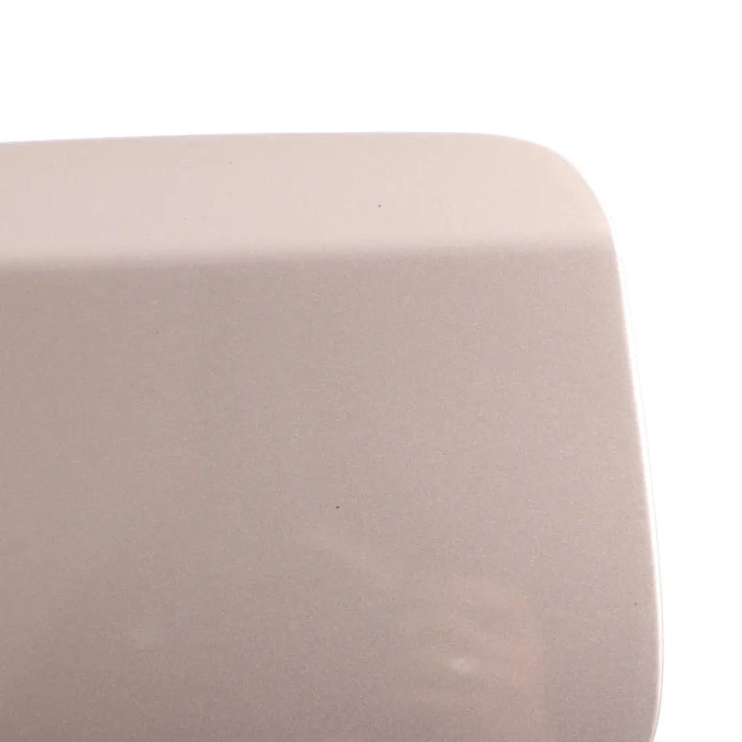 Couvercle bouchon réservoir carburant à clapet Bronze platiné - A53 pour BMW E90 E91 à propos du numéro de pièce 7060692 BMW E90 E91 Couvercle bouchon réservoir carburant à clapet Bronze platiné - A53 - SKU 7060692-PB1 - Numéro de pièce 7060692