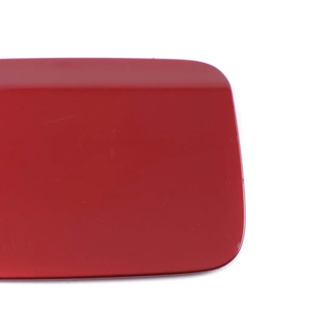 BMW E90 E91 Couvercle Trappe Remplissage Carburant Rouge Vermillon Métallique - SKU 7060692-VER - Numéro de pièce 7060692