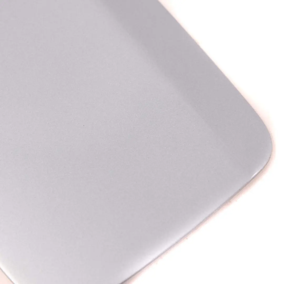 Riempimento Carburante Coperchio A Ribalta Bluewater Metallic 896 per BMW E90 E91 con numero di parte 7060692 BMW E90 E91 Riempimento Carburante Coperchio A Ribalta Bluewater Metallic 896 - SKU 7060692-WB - Numero di parte 7060692