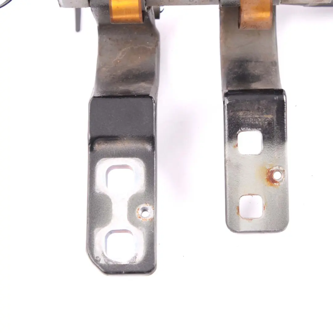 Portabagagli Porta Posteriore Sinistra Cerniera per BMW 5 E61 Touring con numero di parte 7061383 BMW 5 E61 Touring Portabagagli Porta Posteriore Sinistra Cerniera - SKU 7061383-BS - Numero di parte 7061383