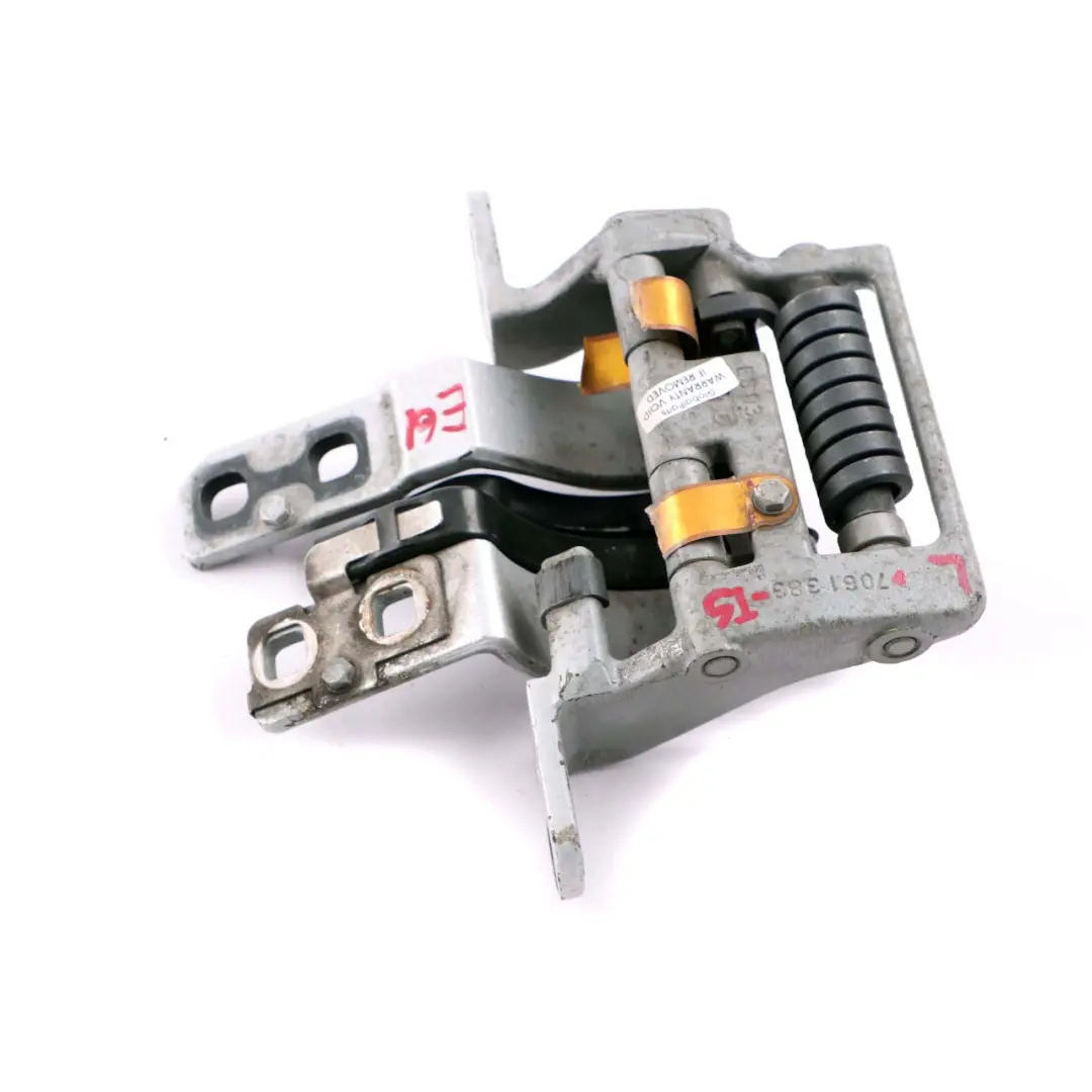 Scharnier Heckklappe Links Titansilber Metallic 354 für BMW E61 mit Teilenummer 7061383 BMW E61 Scharnier Heckklappe Links Titansilber Metallic 354 - SKU 7061383-TS - Teilenummer 7061383