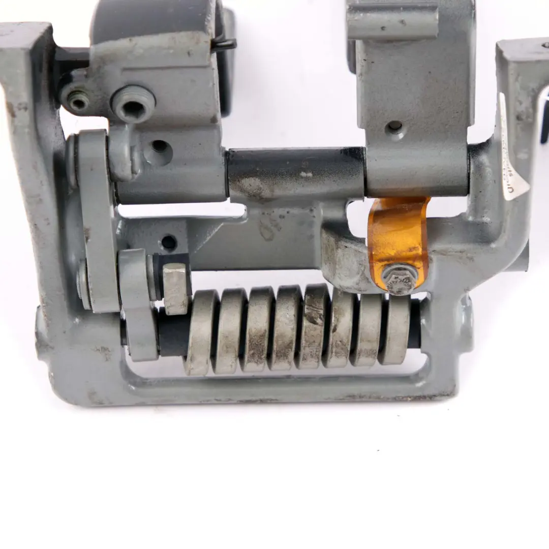 BMW E61 Touring Kofferraum Scharnier Klappe Heckklappe Rechts - SKU 7061384-BS - Teilenummer 7061384