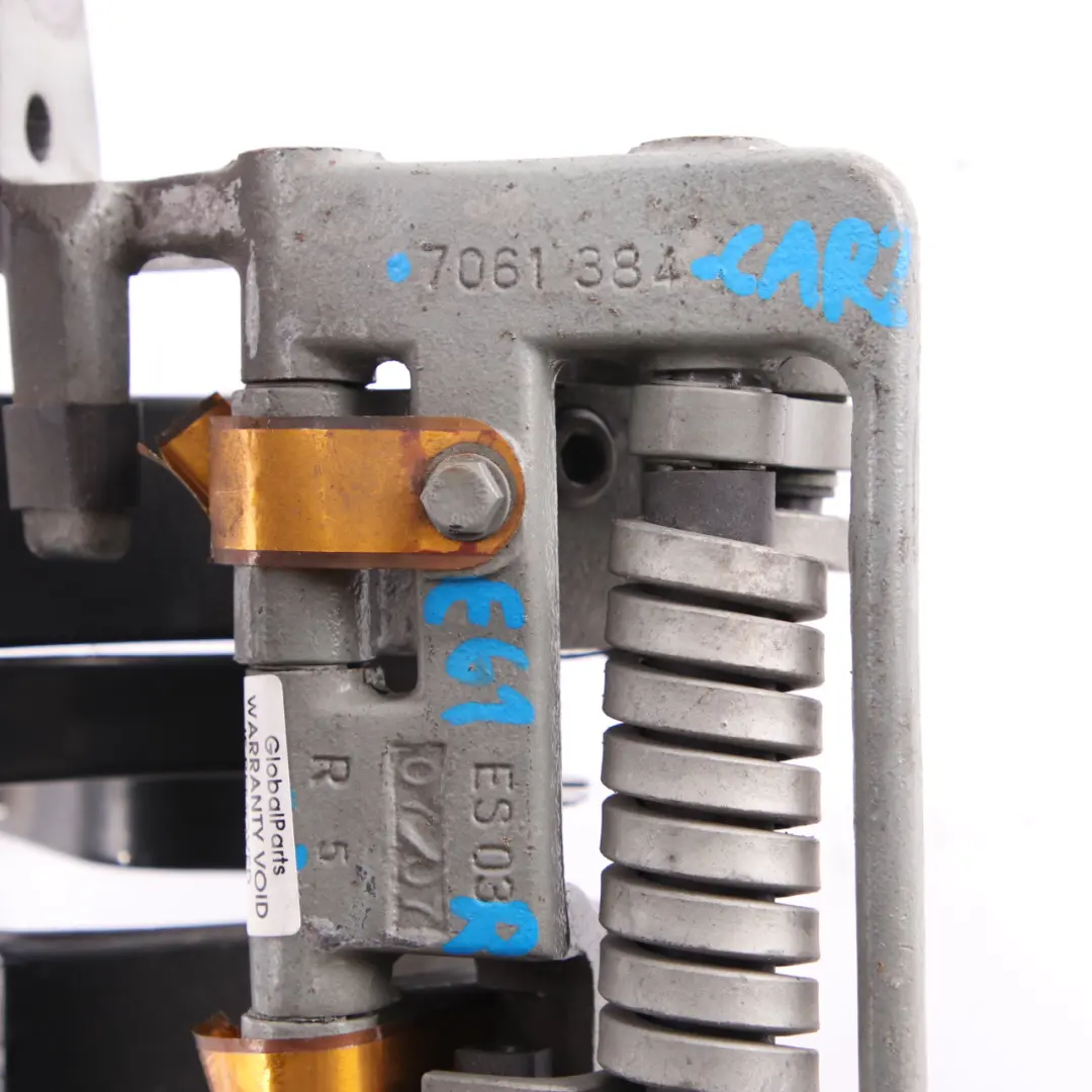 Tapa maletero Portón trasero Bisagra derecha Carbonschwarz Negro para BMW E61 Touring con número de pieza 7061384 BMW E61 Touring Tapa maletero Portón trasero Bisagra derecha Carbonschwarz Negro - SKU 7061384-CAR - Número de pieza 7061384