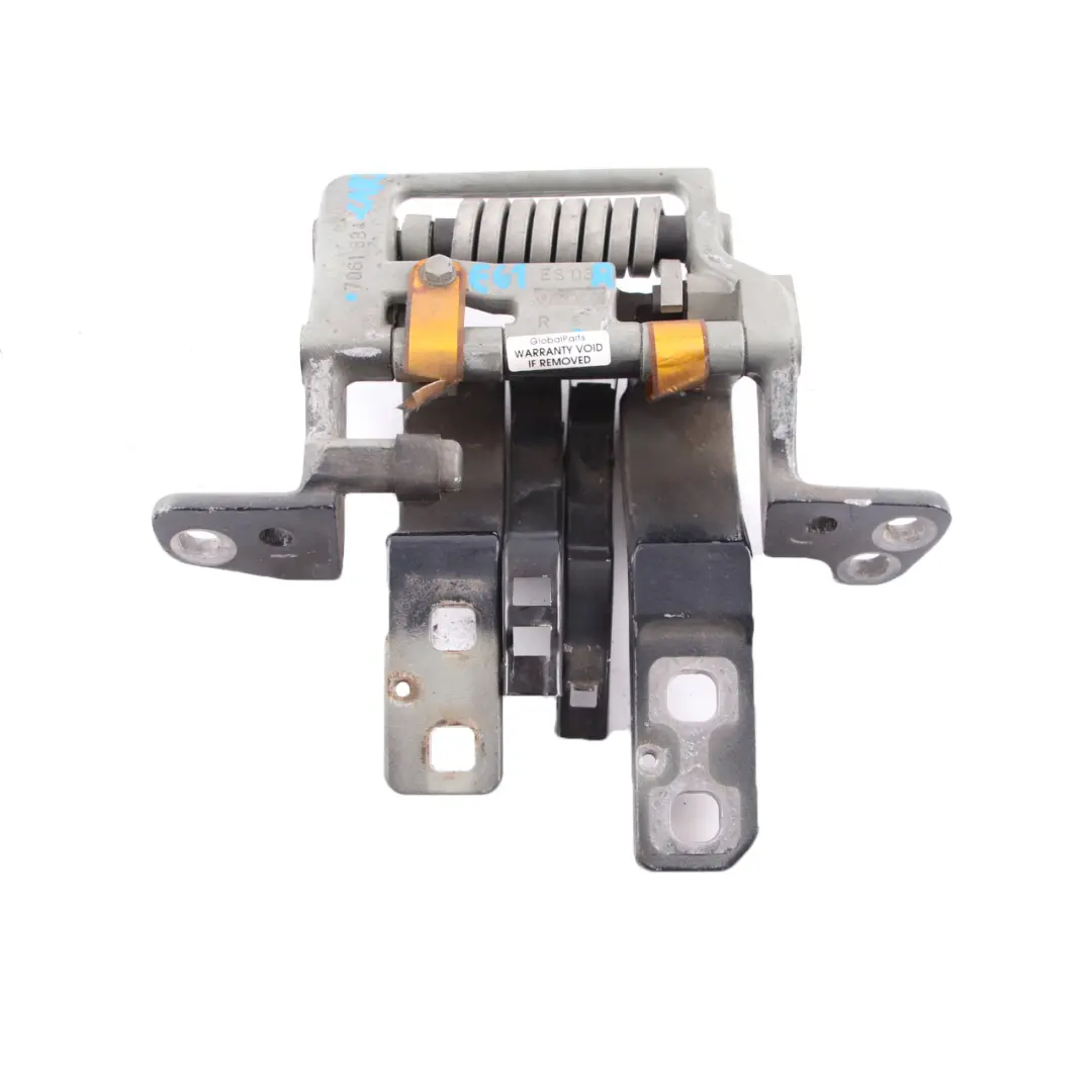 Couvercle de coffre Hayon Charnière droite Carbonschwarz Noir pour BMW E61 Touring à propos du numéro de pièce 7061384 BMW E61 Touring Couvercle de coffre Hayon Charnière droite Carbonschwarz Noir - SKU 7061384-CAR - Numéro de pièce 7061384