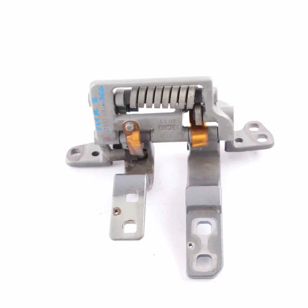 Trunk Hinge BMW E61 Touring Boot Lid Tailgate Right O/S Spacegrau Grey - A52 to with Part number 7061384 Trunk Hinge BMW E61 Touring Boot Lid Tailgate Right O/S Spacegrau Grey - A52 - SKU 7061384-SCG - Part number 7061384