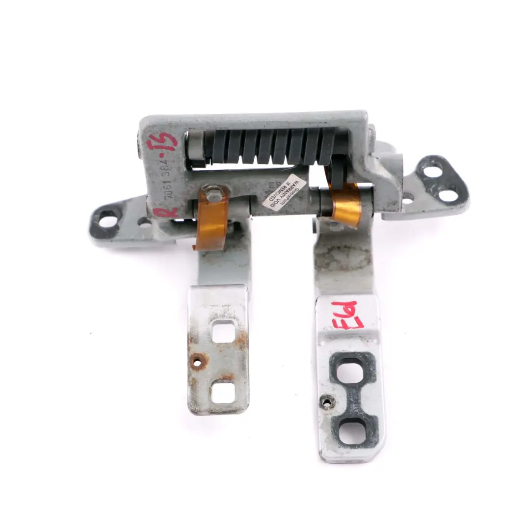 Boot Trunk Lid Tailgate Right Hinge O/S Titansilber Silver to BMW E61 LCI Touring with Part number 7061384 BMW E61 LCI Touring Boot Trunk Lid Tailgate Right Hinge O/S Titansilber Silver - SKU 7061384-TS - Part number 7061384