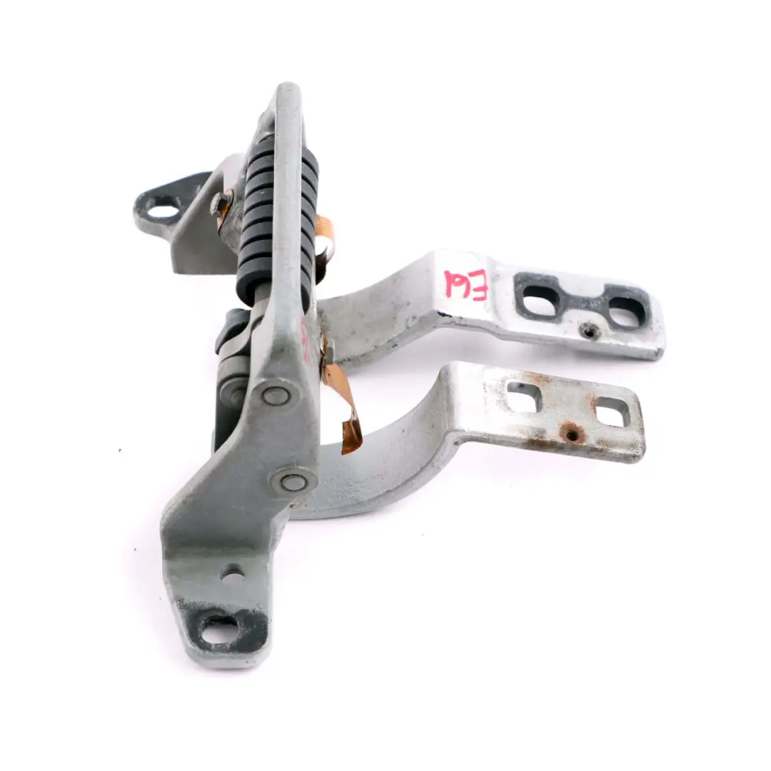 Boot Trunk Lid Tailgate Right Hinge O/S Titansilber Silver to BMW E61 LCI Touring with Part number 7061384 BMW E61 LCI Touring Boot Trunk Lid Tailgate Right Hinge O/S Titansilber Silver - SKU 7061384-TS - Part number 7061384