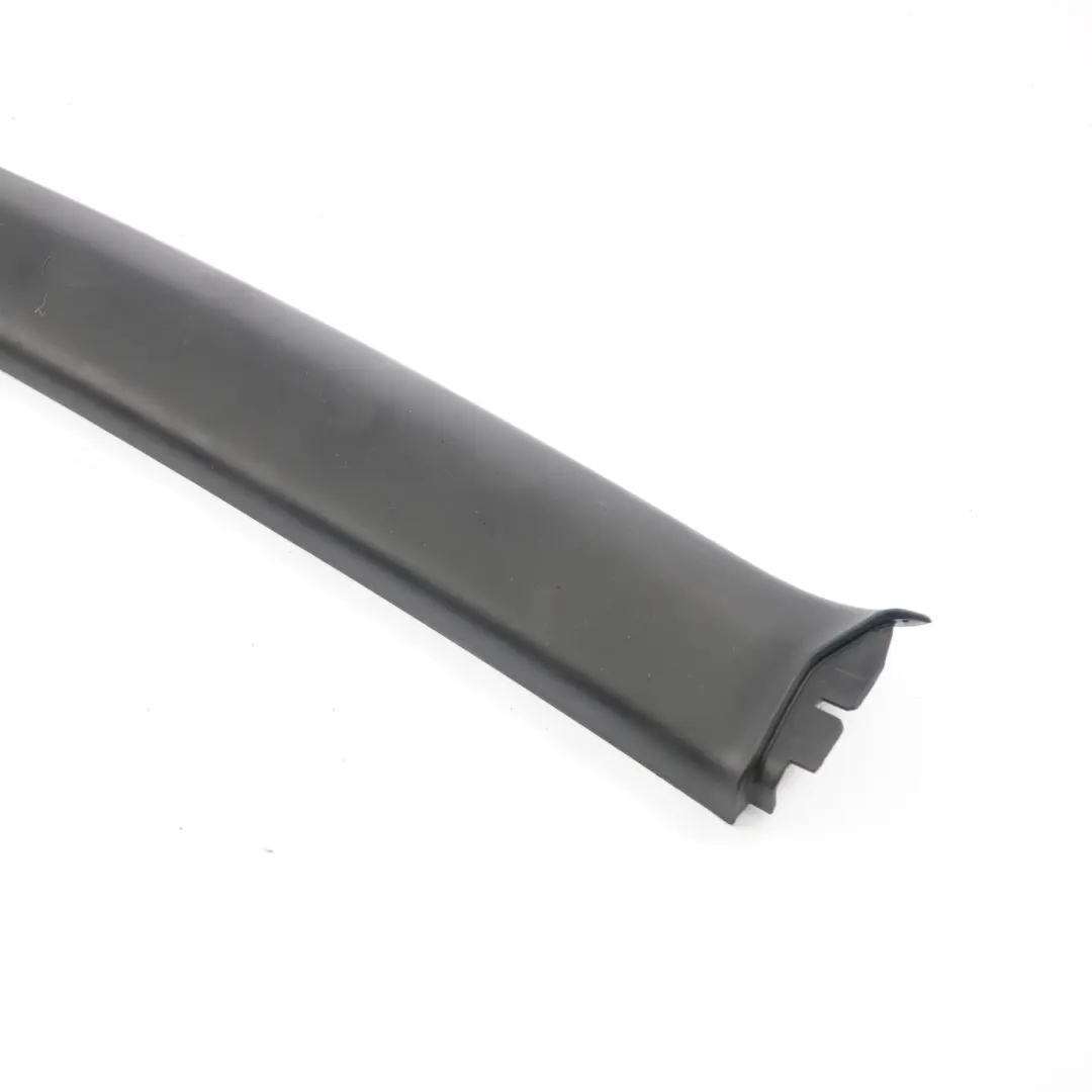BMW E61 Touring Panneau d'habillage lateral exterieur droit coffre - SKU 7061396 - Numéro de pièce 7061396