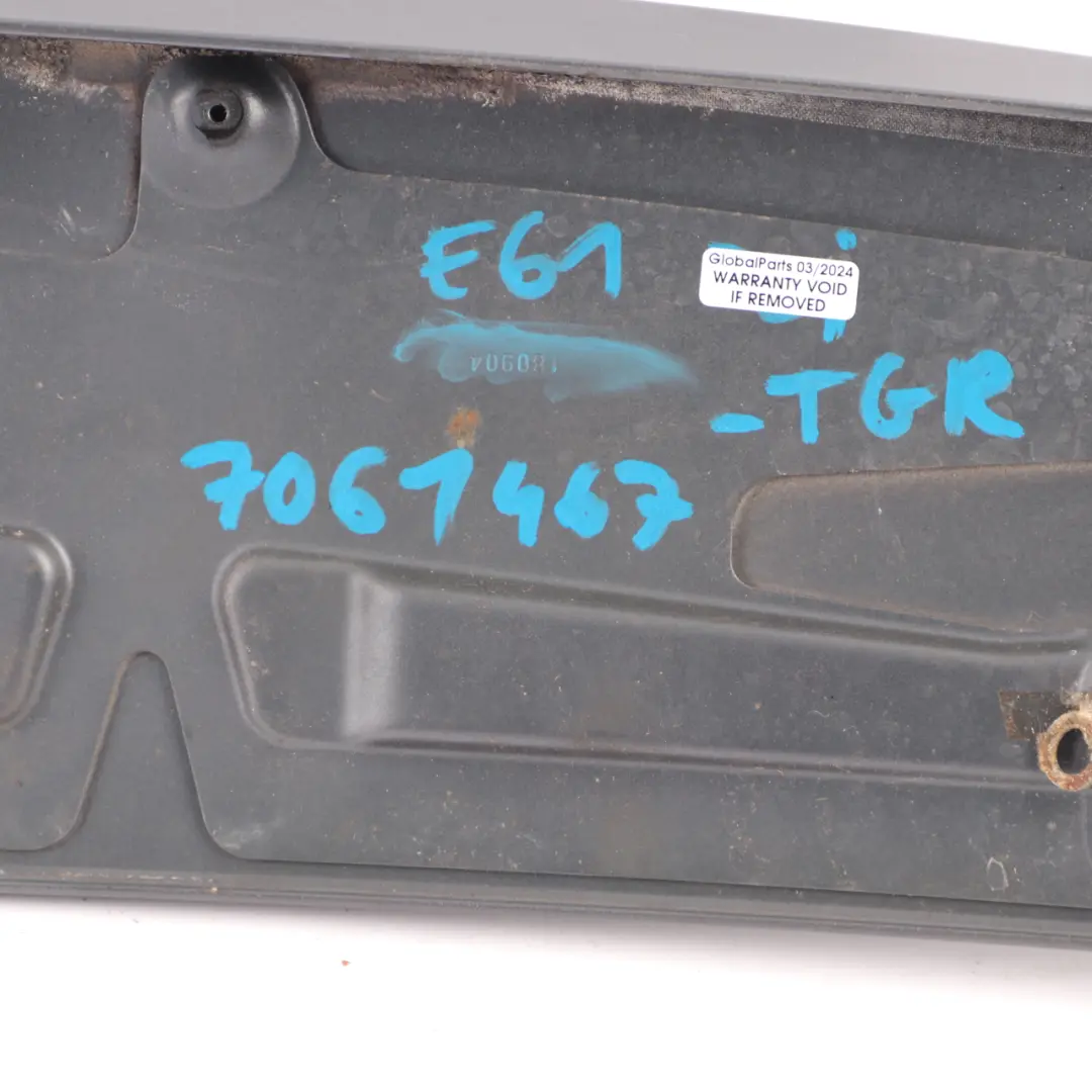 Boot Tailgate Rear Spoiler Panel Titangrau Metallic Grey A36 to BMW E61 Touring with Part number 7061467 BMW E61 Touring Boot Tailgate Rear Spoiler Panel Titangrau Metallic Grey A36 - SKU 7061467-TGR - Part number 7061467
