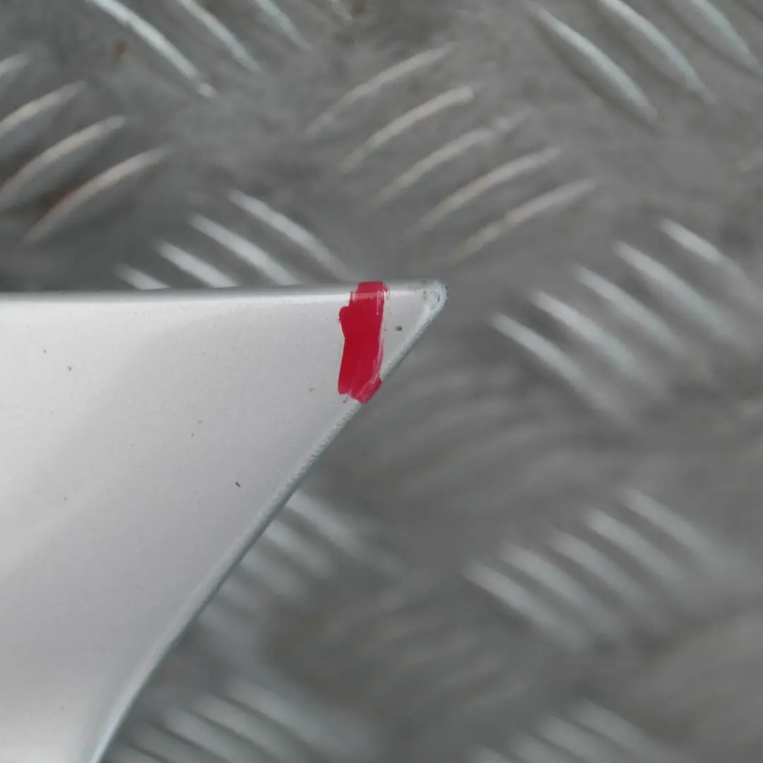 Panel Lateral Delantero Izquierdo Titansilber Titan Silver para BMW E65 E66 E67 con número de pieza 7061661-TS BMW E65 E66 E67 Panel Lateral Delantero Izquierdo Titansilber Titan Silver - SKU 7061661-TS - Número de pieza 7061661-TS