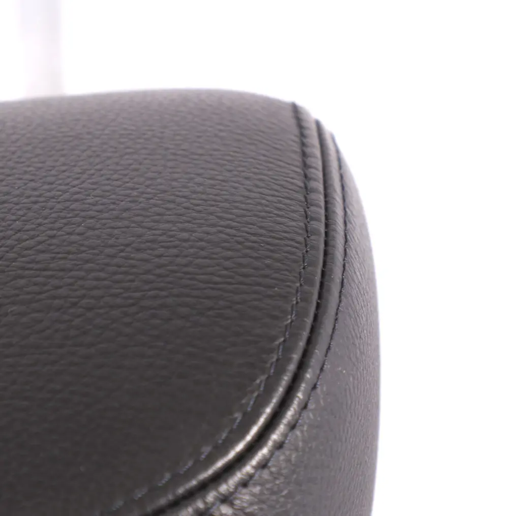 Kopfstütze Vordersitz Rechts Links Leder Dakota Schwarz für BMW E63 mit Teilenummer 7062806 BMW E63 Kopfstütze Vordersitz Rechts Links Leder Dakota Schwarz - SKU 7062806 - Teilenummer 7062806