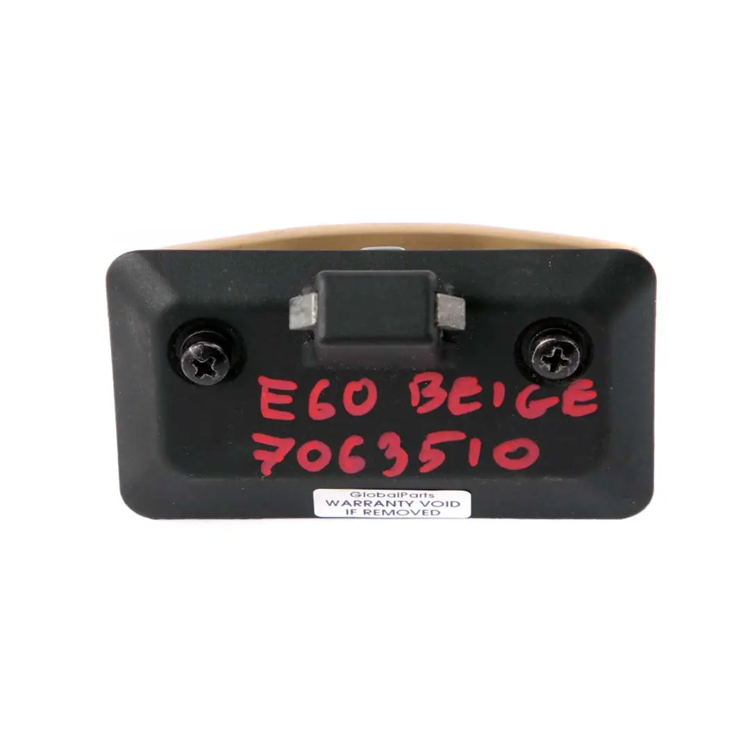 Cruscotto Cassetta Portaoggetti Maniglia Bloccaggio Maniglia Beige per BMW E60 E61 con numero di parte 7063510 BMW E60 E61 Cruscotto Cassetta Portaoggetti Maniglia Bloccaggio Maniglia Beige - SKU 7063510 - Numero di parte 7063510