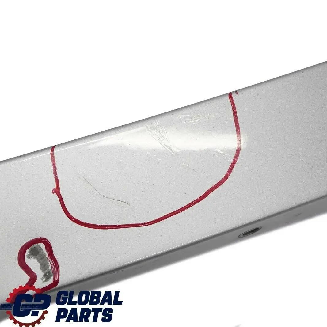 BMW Z4 E85 Copertura Heckfensterrahmen Inferiore Argento-Titanio Argento - SKU 7064703-TS1 - Numero di parte 7064703