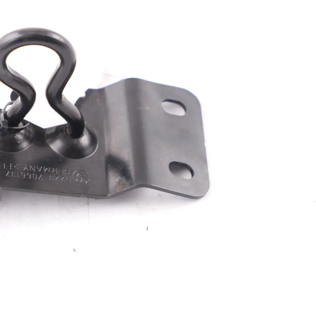 Shaft Central Mount Driveshaft to BMW E60 Rear Seat Drive with Part number 7066137 BMW E60 Rear Seat Drive Shaft Central Mount Driveshaft - SKU 7066137 - Part number 7066137