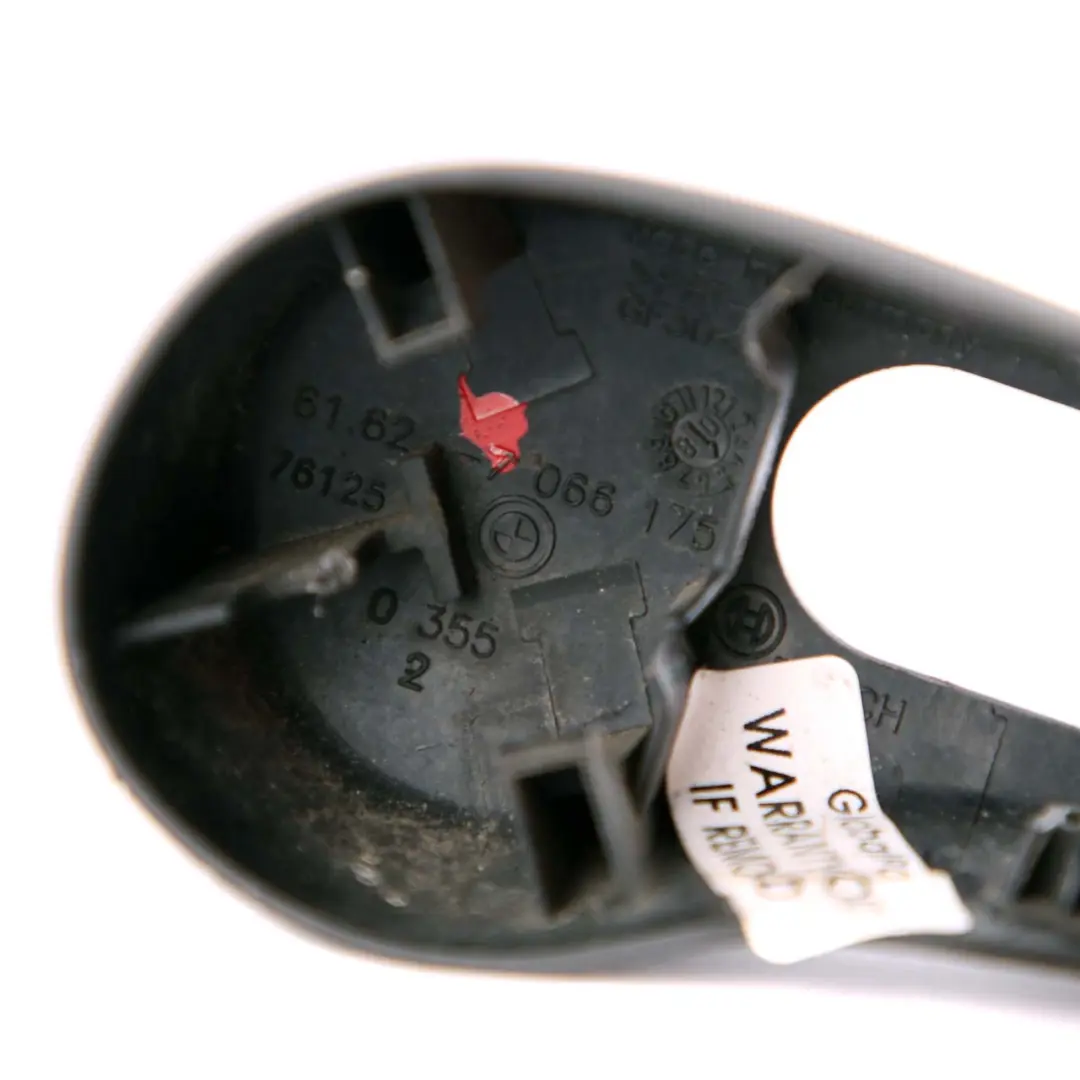 Tapa Del Limpiaparabrisas Trasero para BMW E61 F11 F31 con número de pieza 7066175 BMW E61 F11 F31 Tapa Del Limpiaparabrisas Trasero - SKU 7066175 - Número de pieza 7066175