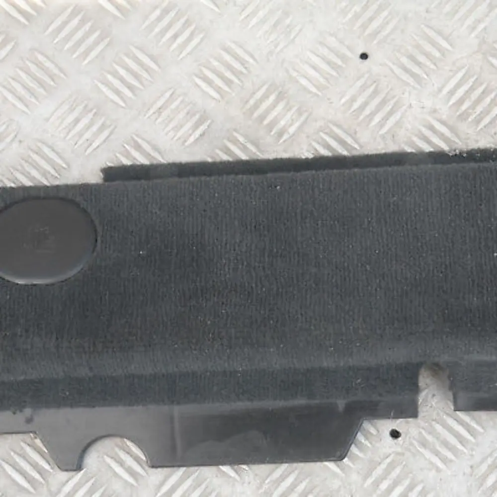 Revetement Traverse Anthracite pour BMW 5 E61 à propos du numéro de pièce 7066390 BMW 5 E61 Revetement Traverse Anthracite - SKU 7066390 - Numéro de pièce 7066390