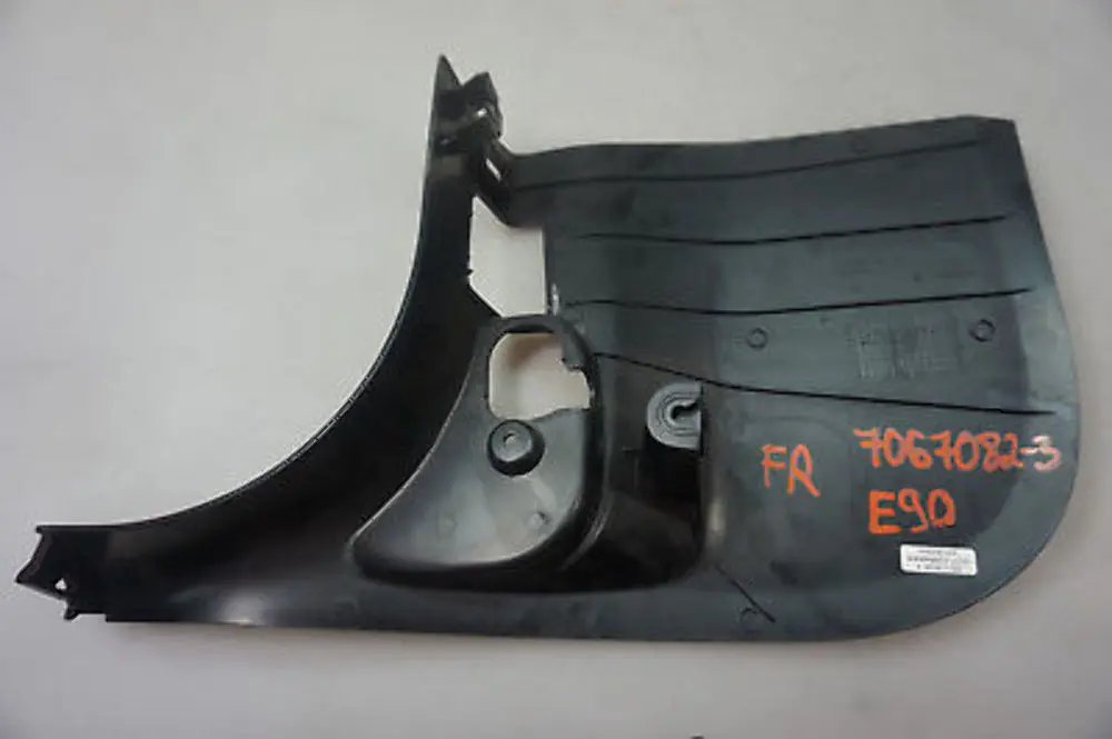 BMW 3 Series E90 E90N E91 E92 E93 LCI Lateral Trim Panel Front Right Black O/S - SKU rhd-7067082-2 - Part number 7067082