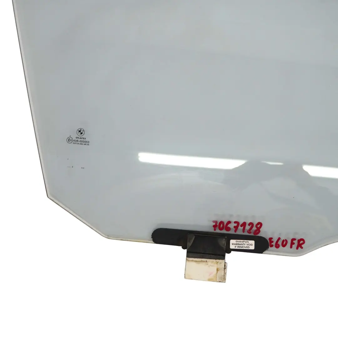 Szyba Drzwi Prawa Przód Podwójna AS2 do BMW E60 E61 o numerze 7067128 BMW E60 E61 Szyba Drzwi Prawa Przód Podwójna AS2 - SKU 7067128 - Numer Części 7067128