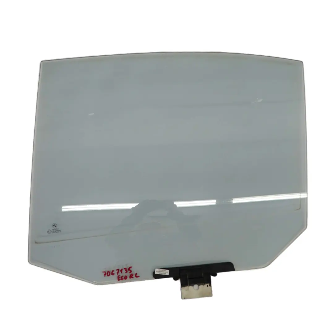 Posteriore Sinistra Porta Finestra Protezione Doppia Fissa per BMW E60 con numero di parte 7067135 BMW E60 Posteriore Sinistra Porta Finestra Protezione Doppia Fissa - SKU 7067135 - Numero di parte 7067135