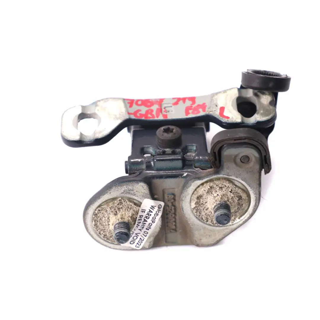 Zawias Tylnej Klapy Lewy B07 do BMW E87 X1 E84 o numerze 7067219 BMW E87 X1 E84 Zawias Tylnej Klapy Lewy B07 - SKU 7067219-GBM - Numer Części 7067219