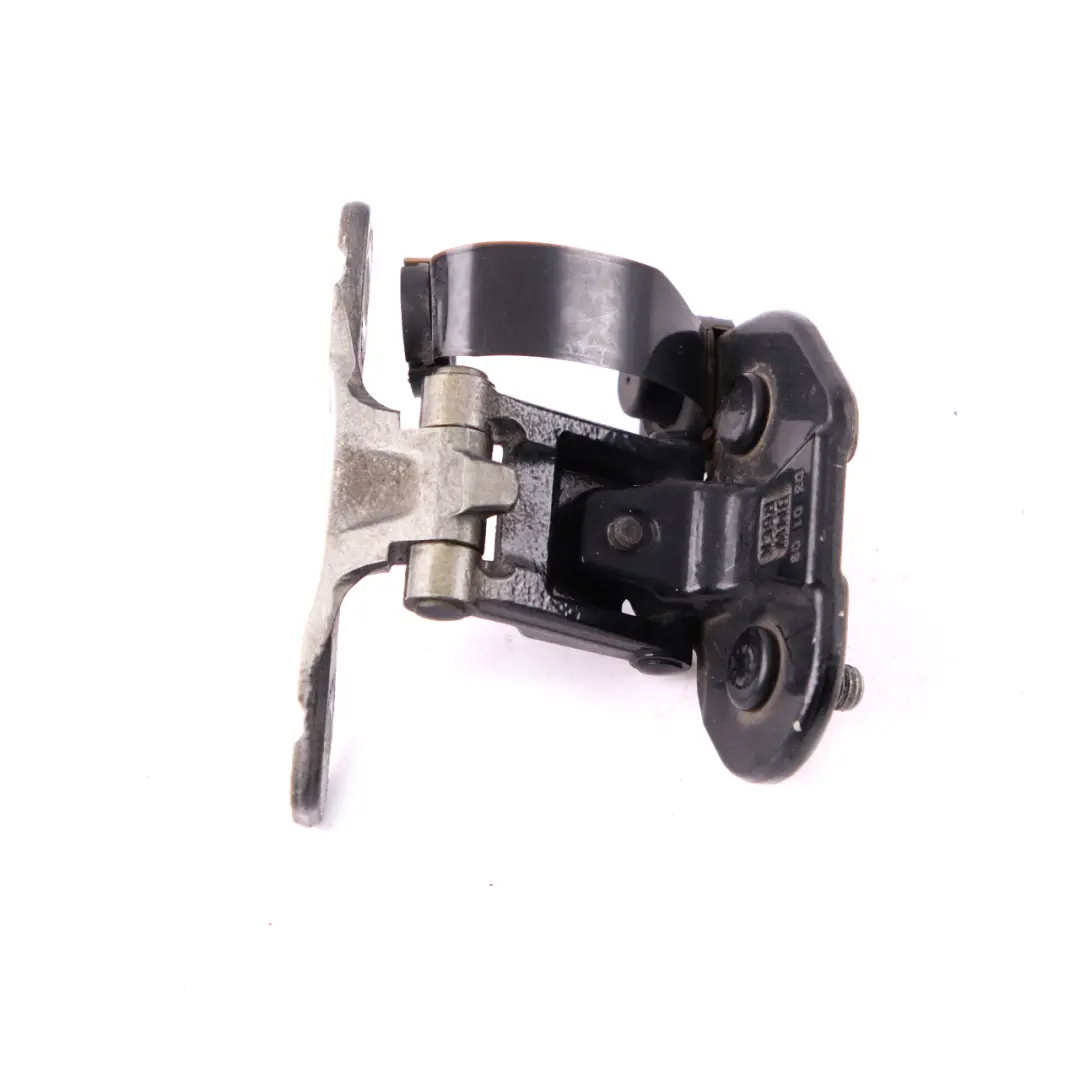 Tapa Maletero Derecho Bisagra Porton Trasero Negro Zafiro 475 7060626 para BMW E87 con número de pieza 7067220 BMW E87 Tapa Maletero Derecho Bisagra Porton Trasero Negro Zafiro 475 7060626 - SKU 7067220-BS - Número de pieza 7067220