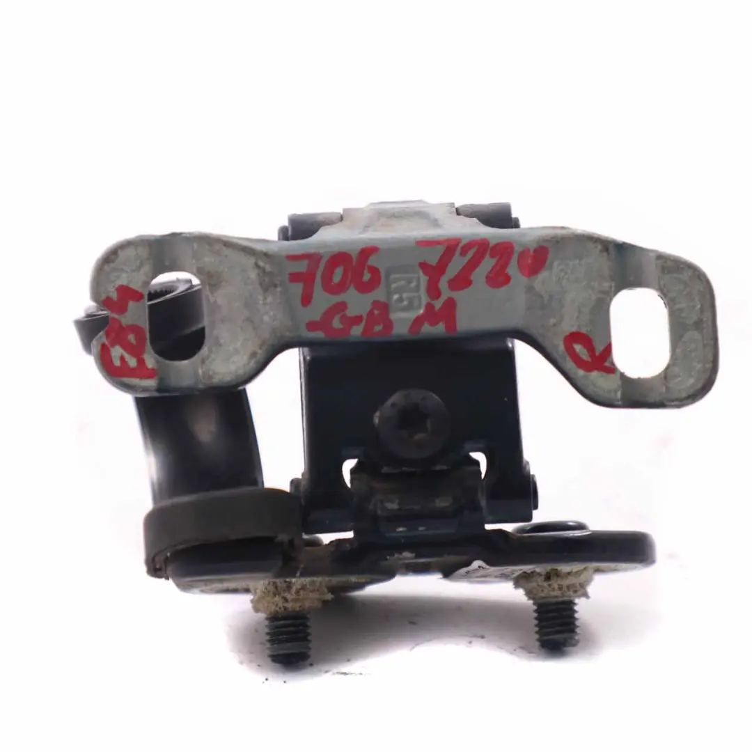 Zawias Tylnej Klapy Prawy B07 do BMW E87 X1 E84 o numerze 7067220 BMW E87 X1 E84 Zawias Tylnej Klapy Prawy B07 - SKU 7067220-GBM - Numer Części 7067220