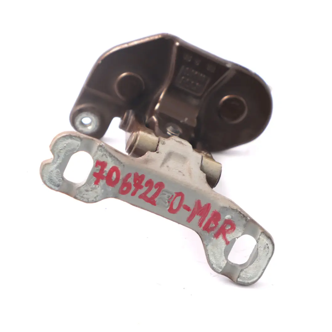 Bisagra tapa maletero trasero derecho Marrón Marrakesh 7060626 para BMW E87 X1 E84 con número de pieza 7067220 BMW E87 X1 E84 Bisagra tapa maletero trasero derecho Marrón Marrakesh 7060626 - SKU 7067220-MBR - Número de pieza 7067220