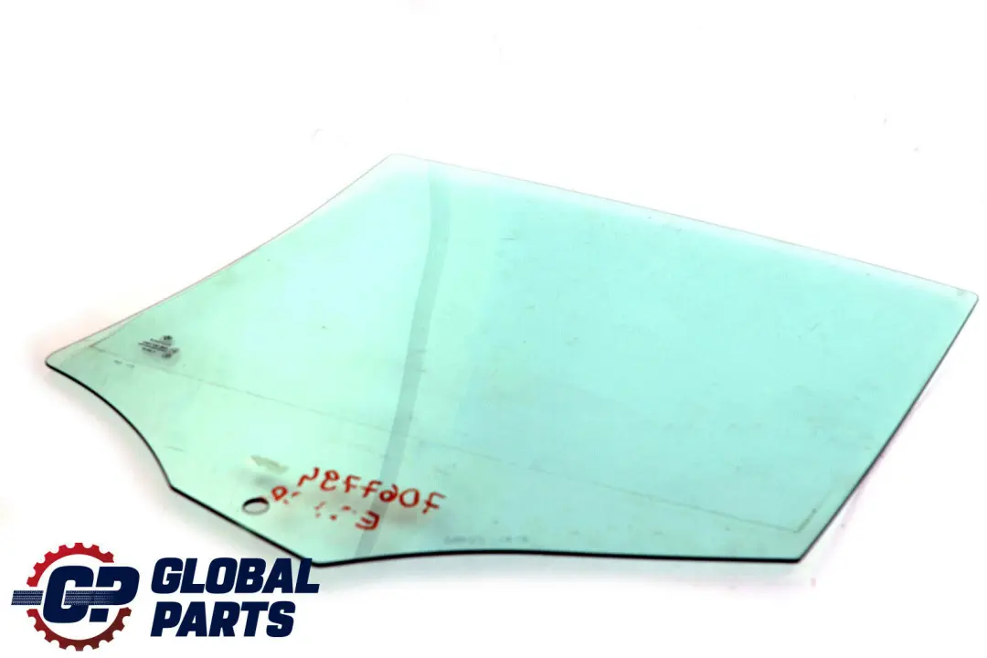 Puerta Trasera Derecha Cristal Ventana Lateral Verde 5135 para BMW E87 con número de pieza 51357067794 BMW E87 Puerta Trasera Derecha Cristal Ventana Lateral Verde 5135 - SKU 7067794 - Número de pieza 51357067794