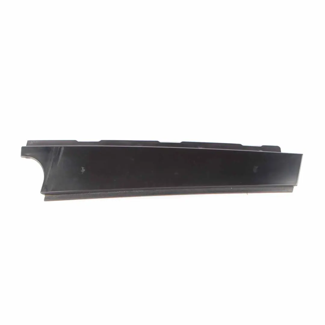 BMW E87 Copertura Colonna Porta Posteriore Destra Striscia Nera 1 - SKU 7068102-1 - Numero di parte 7068102