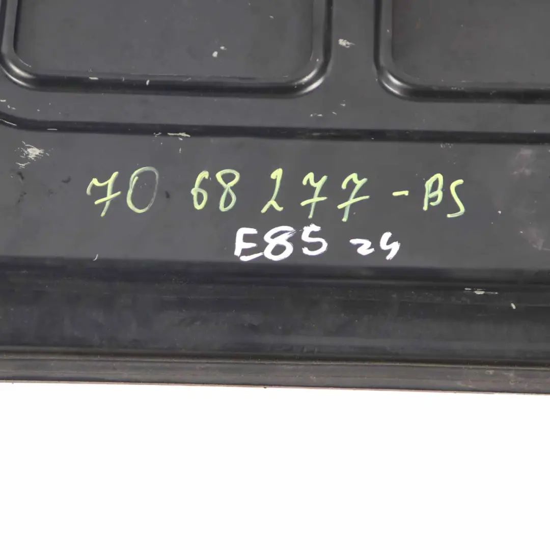 Trunk Boot Lid Tailgate Black Sapphire Metallic - 475 to BMW Z4 E85 with Part number 7068277 BMW Z4 E85 Trunk Boot Lid Tailgate Black Sapphire Metallic - 475 - SKU 7068277-BS - Part number 7068277