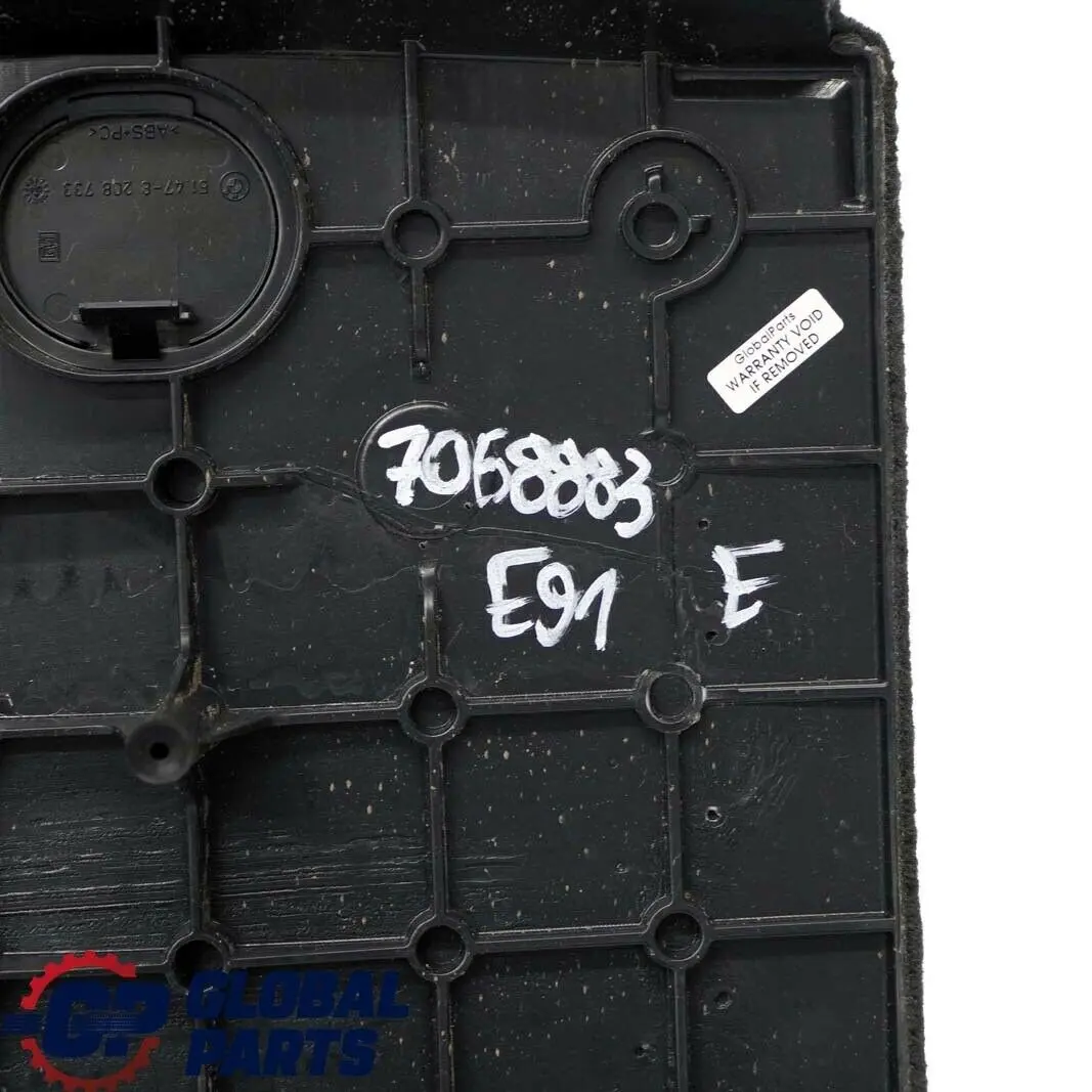 Wykładzina tapicerka bagażnika podłoga do BMW E91 o numerze 7068883 BMW E91 Wykładzina tapicerka bagażnika podłoga - SKU 7068883 - Numer Części 7068883