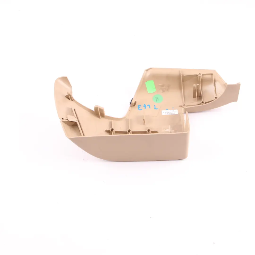 Obudowa Osłona Pasa Lewa Beżowa do BMW E91 o numerze 7068911 BMW E91 Obudowa Osłona Pasa Lewa Beżowa - SKU 7068911-1 - Numer Części 7068911