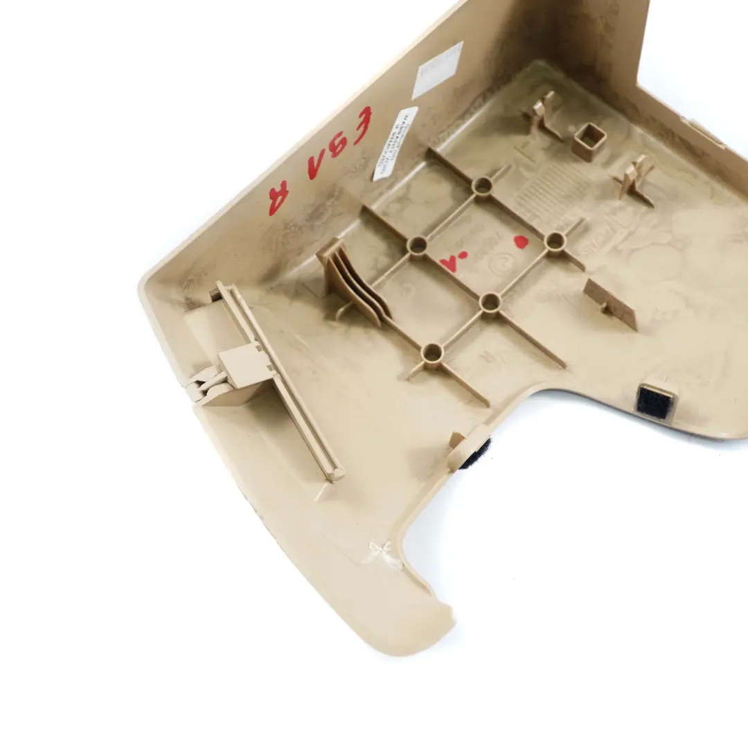 Sicherheitsgurte Abdeckung Hinten Rechts Beige für BMW E91 Touring mit Teilenummer 7068912 BMW E91 Touring Sicherheitsgurte Abdeckung Hinten Rechts Beige - SKU 7068912-1 - Teilenummer 7068912