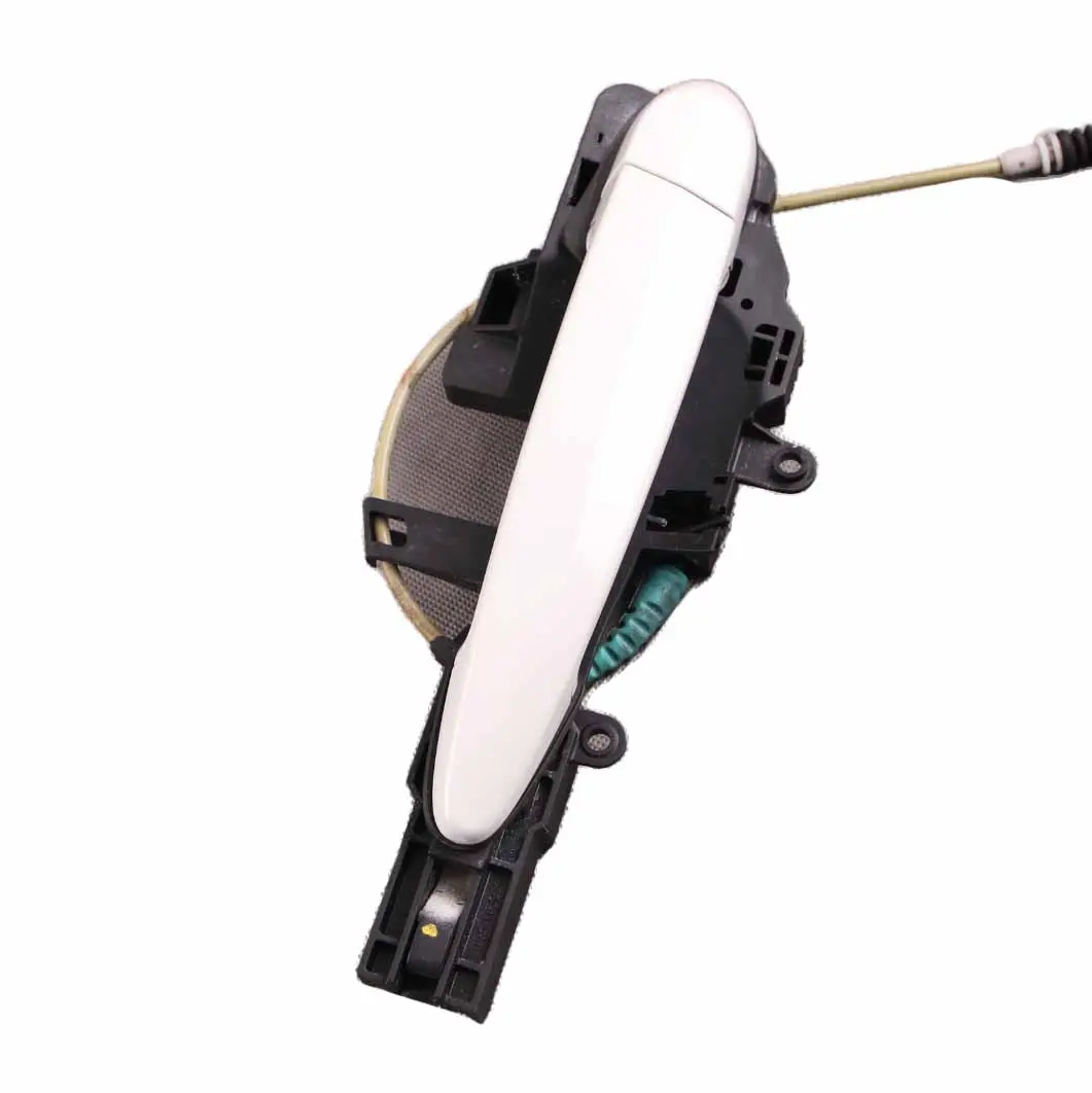 Maniglia porta posteriore sinistra Alpinweiss Alpine White - 300 per BMW E87 con numero di parte 7069759 BMW E87 Maniglia porta posteriore sinistra Alpinweiss Alpine White - 300 - SKU 7069759-AW1 - Numero di parte 7069759