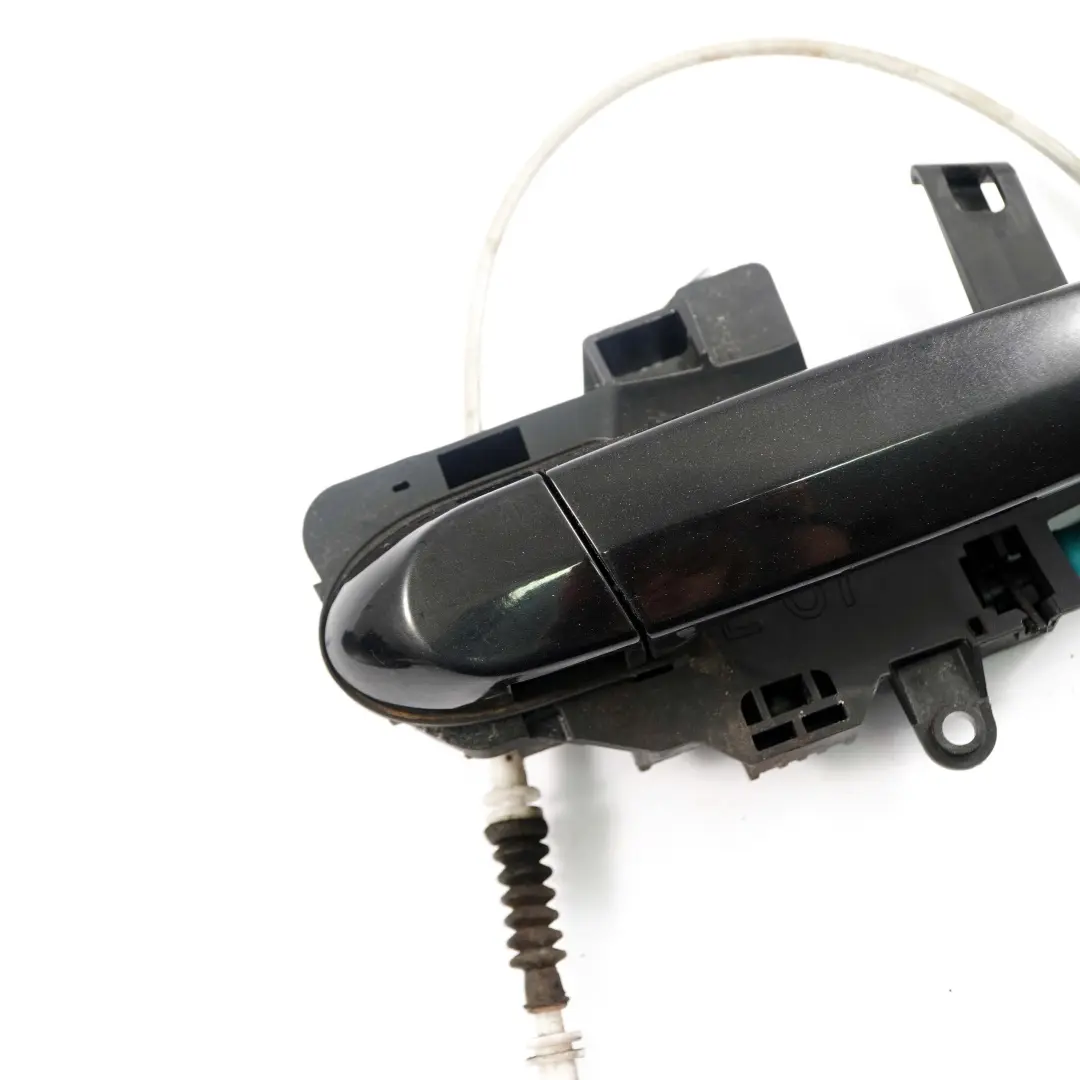 Maniglia Posteriore Destra Completa Nero Zaffiro per BMW E87 con numero di parte 392545 BMW E87 Maniglia Posteriore Destra Completa Nero Zaffiro - SKU 7069759-BS1 - Numero di parte 392545